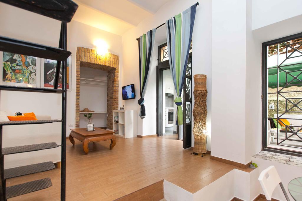 Colosseo Accomodation Lägenhet Rom Exteriör bild